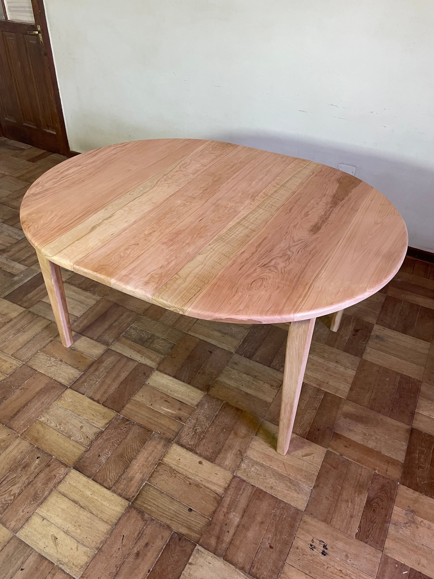 Mesa Redonda Extensible - Madera de lenga