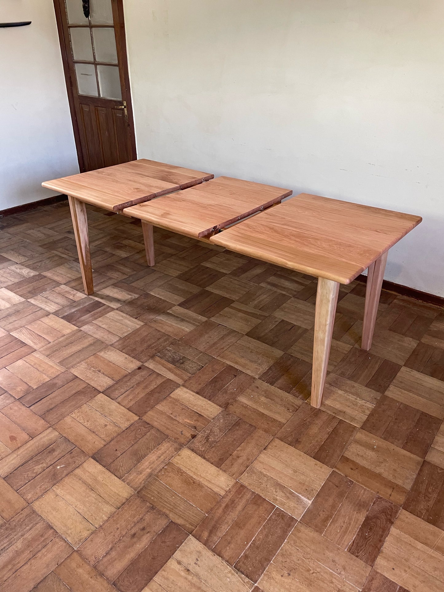 Mesa Rectangular Extensible - Madera de lenga