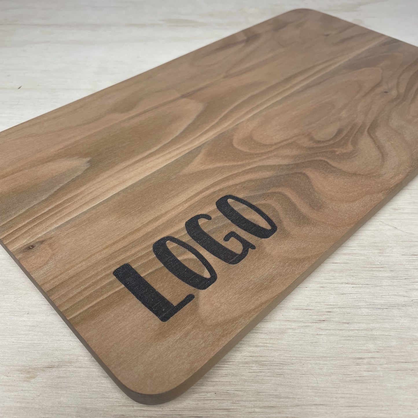 Bandeja Rectangular de Roble sin borde - 35x20 cm - con logo personalizado