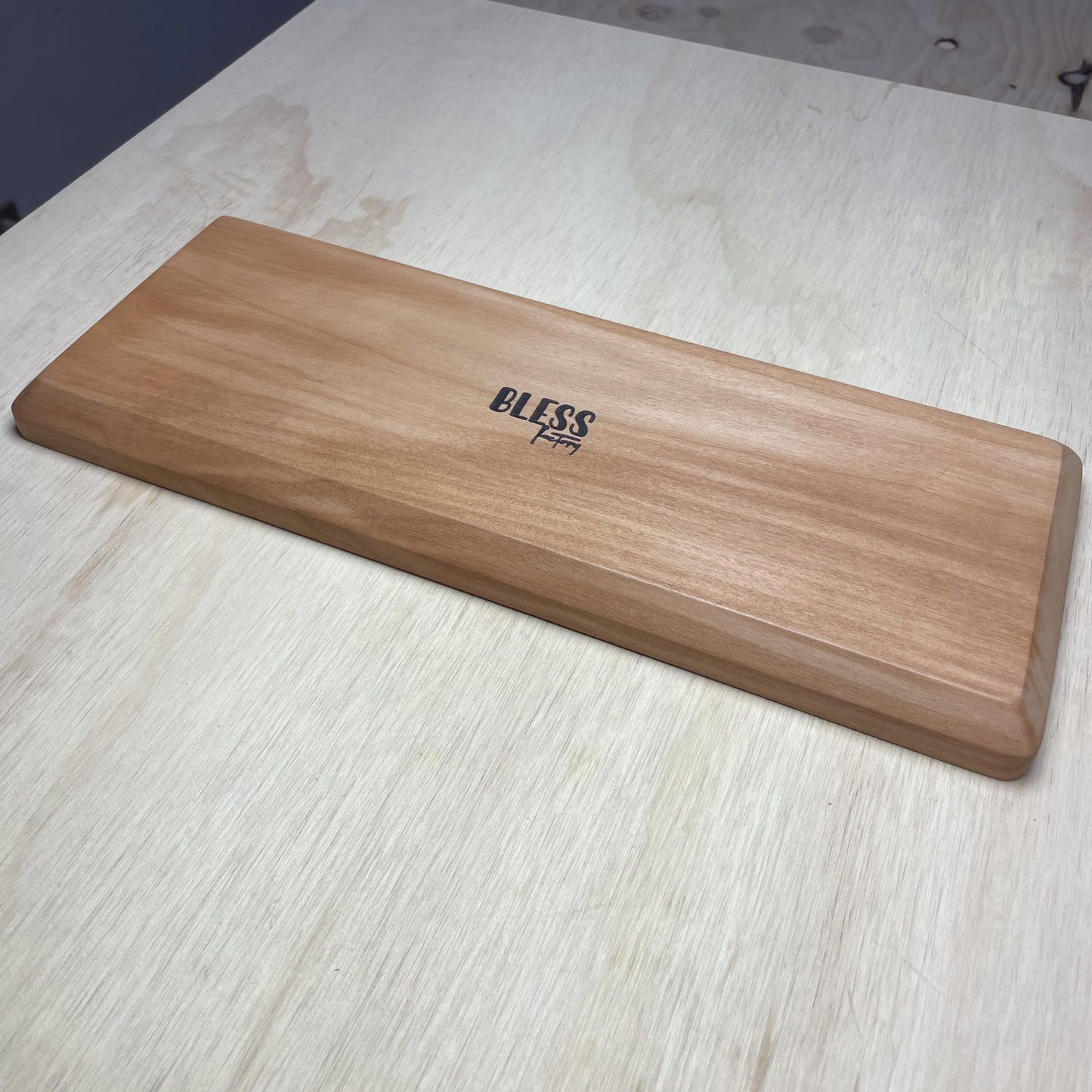 Bandeja de servicio de Roble con 2 posavasos  | con grabado personalizado | 35 x 13,5 cm