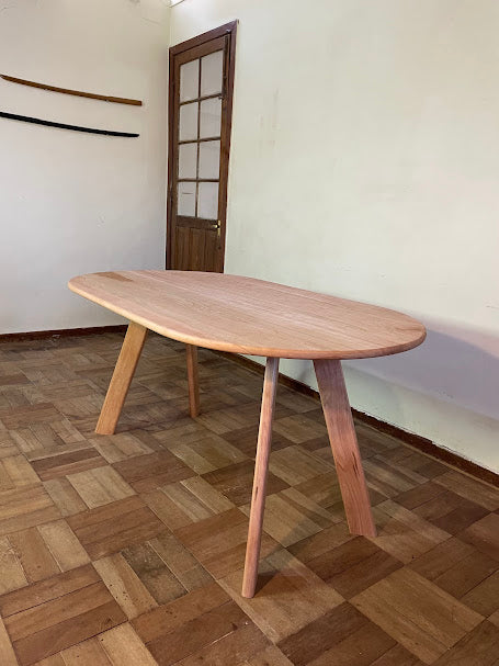 Mesa Ovalada de Lenga 160x90 cm